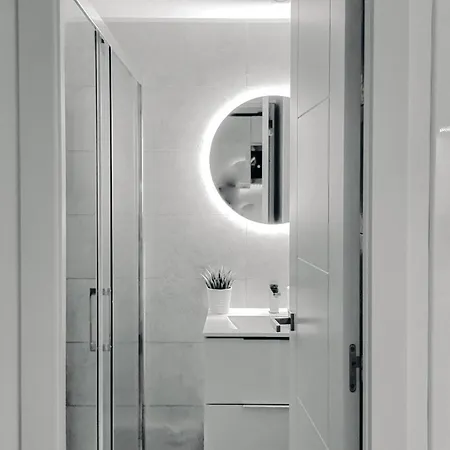 Minerva 637 - Studio Apartment